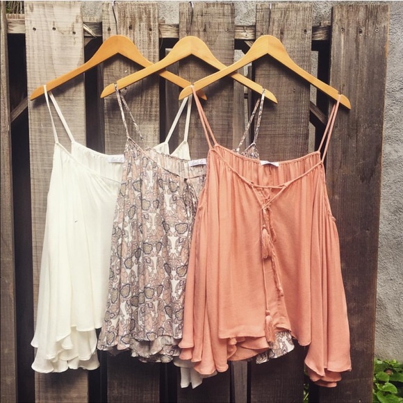 Little Lies Tops - Little Lies Bowie Off The Shoulder Top